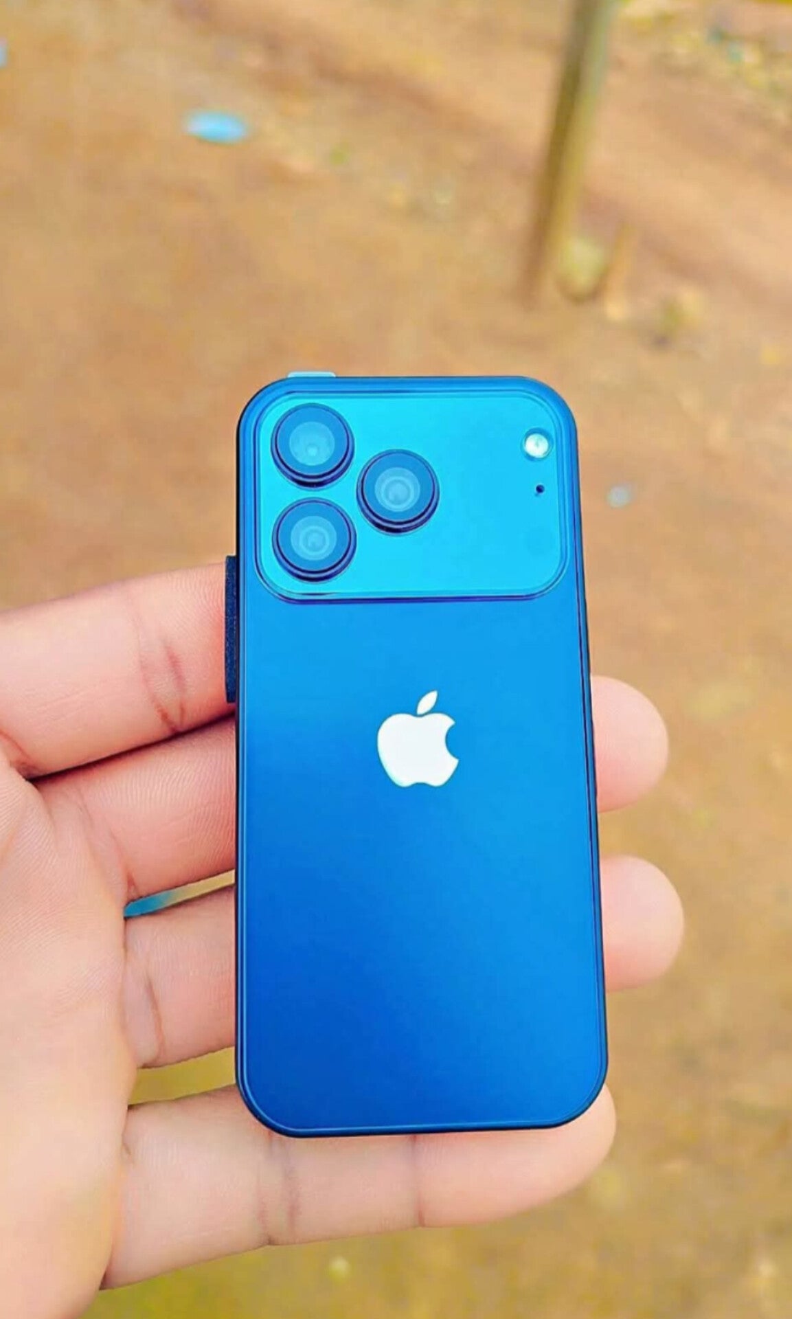 IPHONE 17 PRO MAX MINI